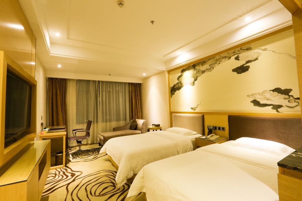 V8 Hotel Train Station กวางโจว ภายนอก รูปภาพ